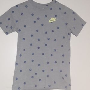 (Size youth M) Nike smiley face shirt